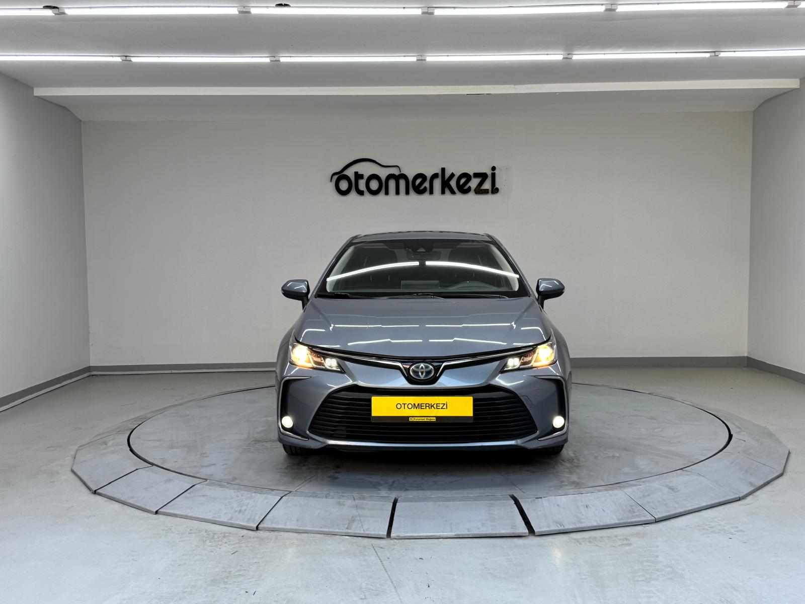 TOYOTA COROLLA 4